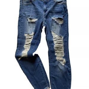 NWT CELLO Women's 26' Crop Fray Skinny Stretchy Jeans SZ 9 Blue